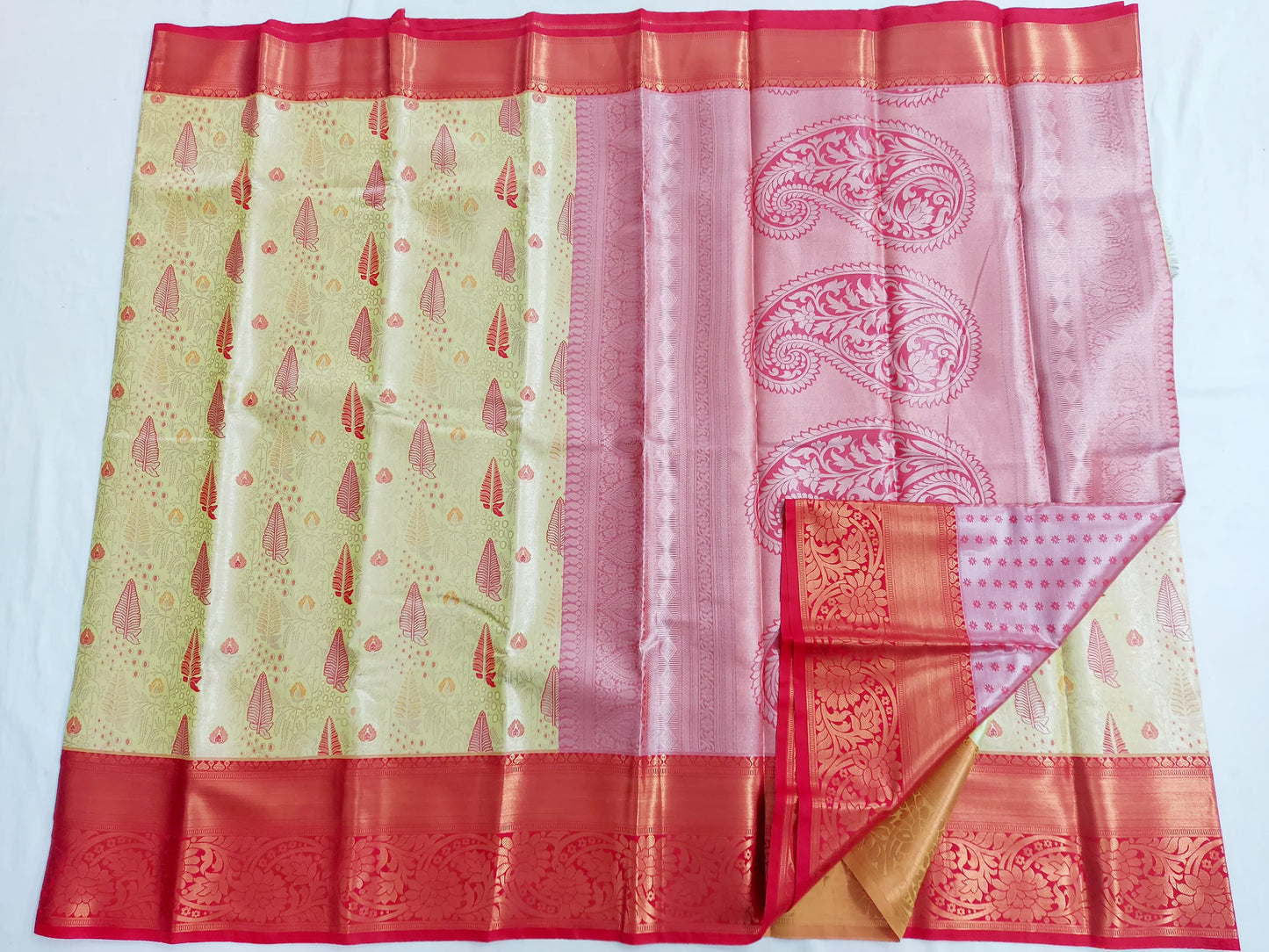 Christmas Tree Saree