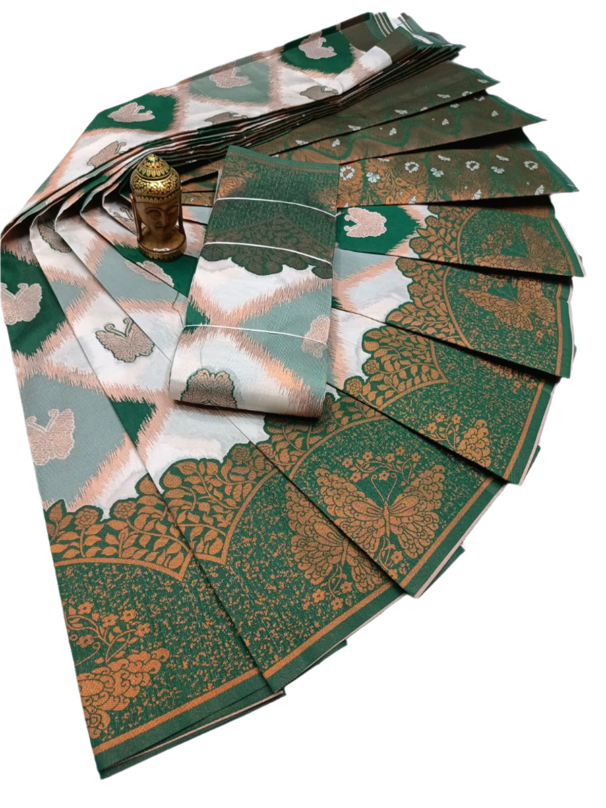 Vastrakala Saree
